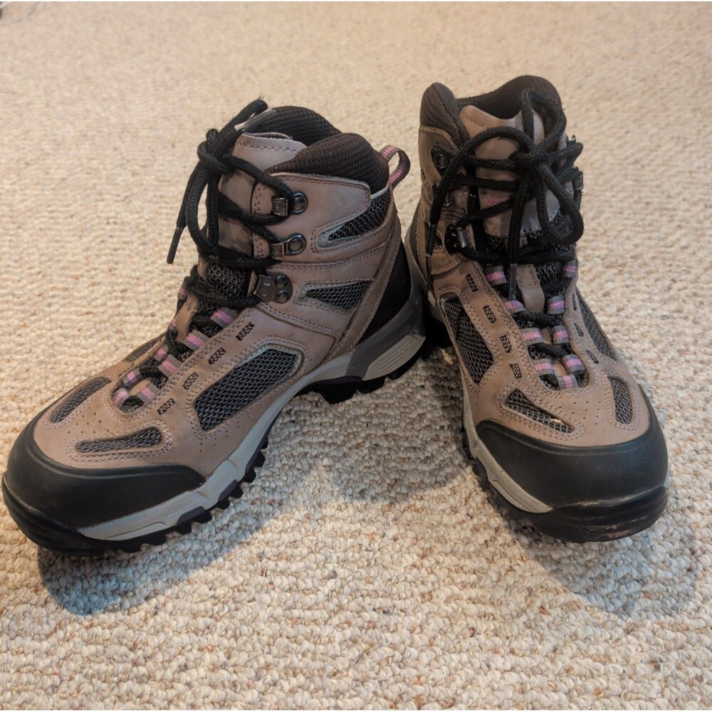 Vasque Breeze 2.0 Hiking Boots Women 8.5M Gore Tex Waterproof Outdoor Trail